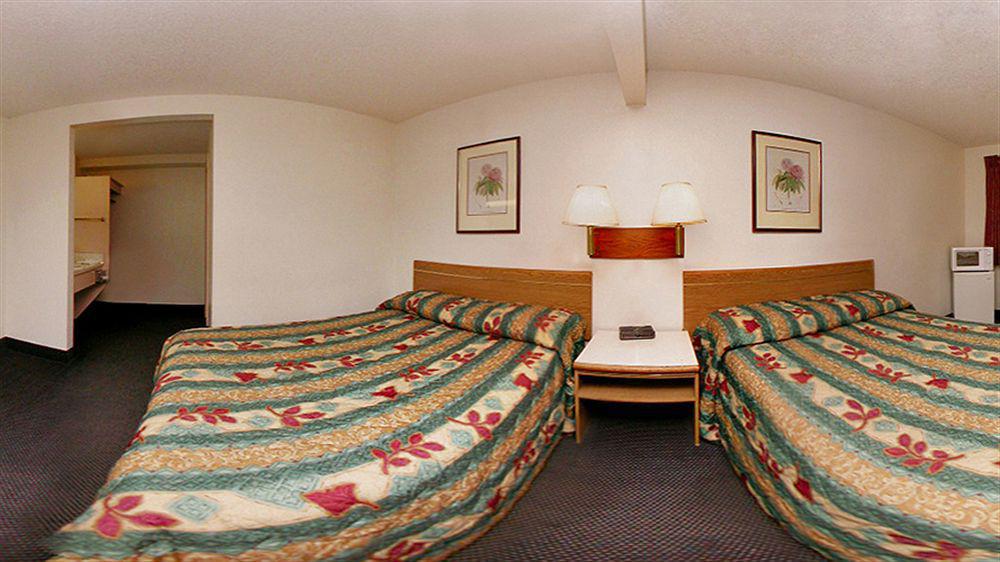 Motel 6 Pendleton, Or - West المظهر الخارجي الصورة