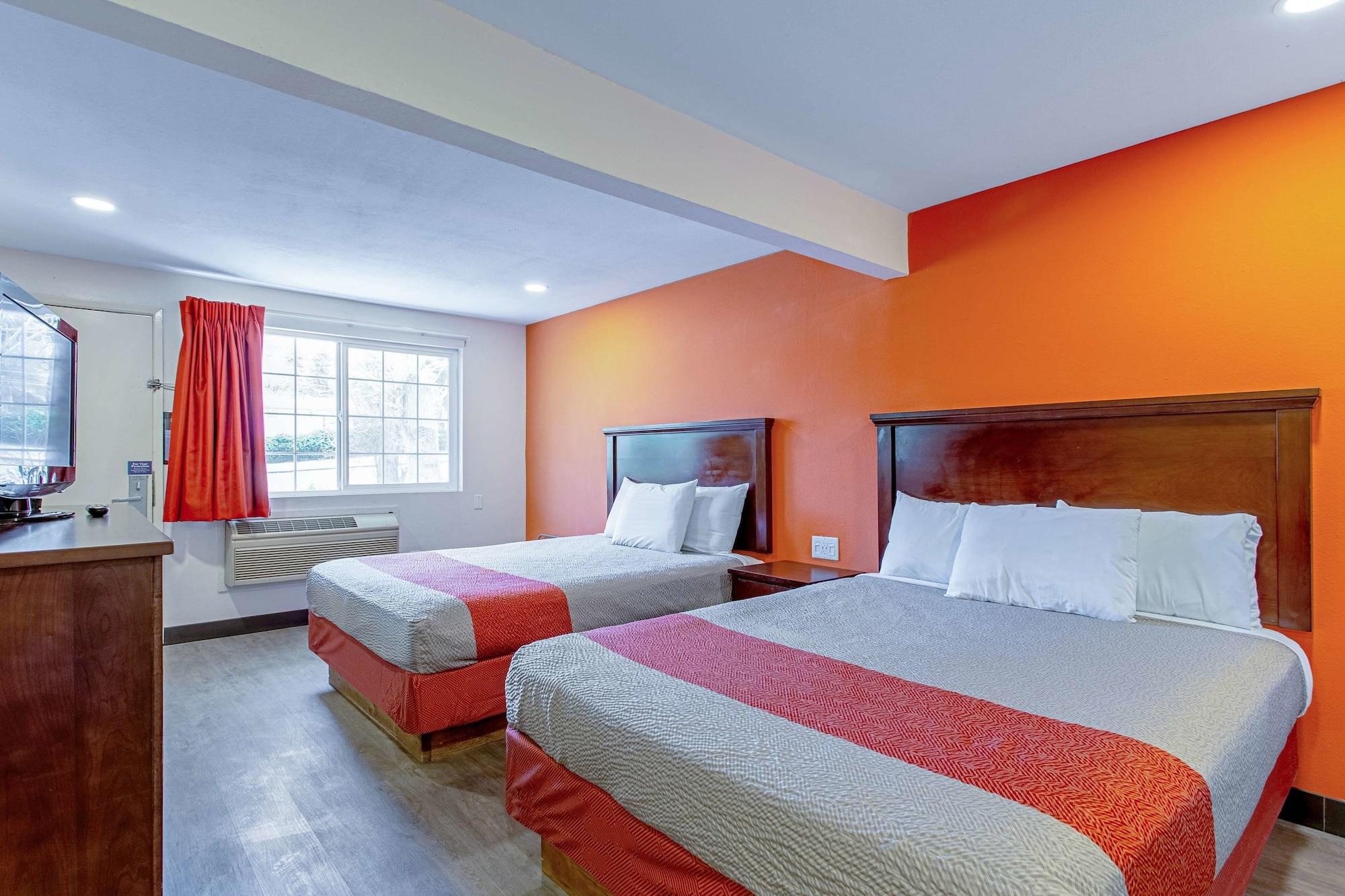 Motel 6 Pendleton, Or - West المظهر الخارجي الصورة