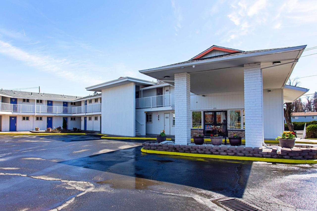 Motel 6 Pendleton, Or - West المظهر الخارجي الصورة