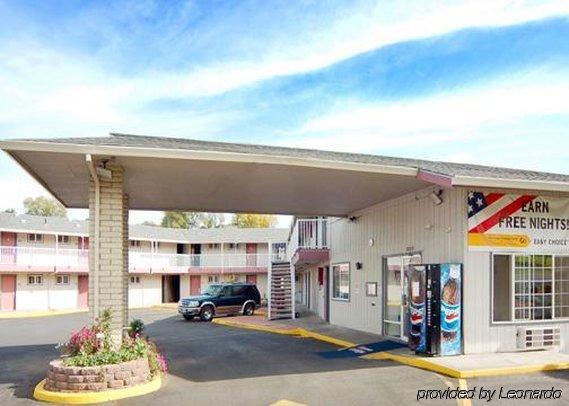 Motel 6 Pendleton, Or - West المظهر الخارجي الصورة