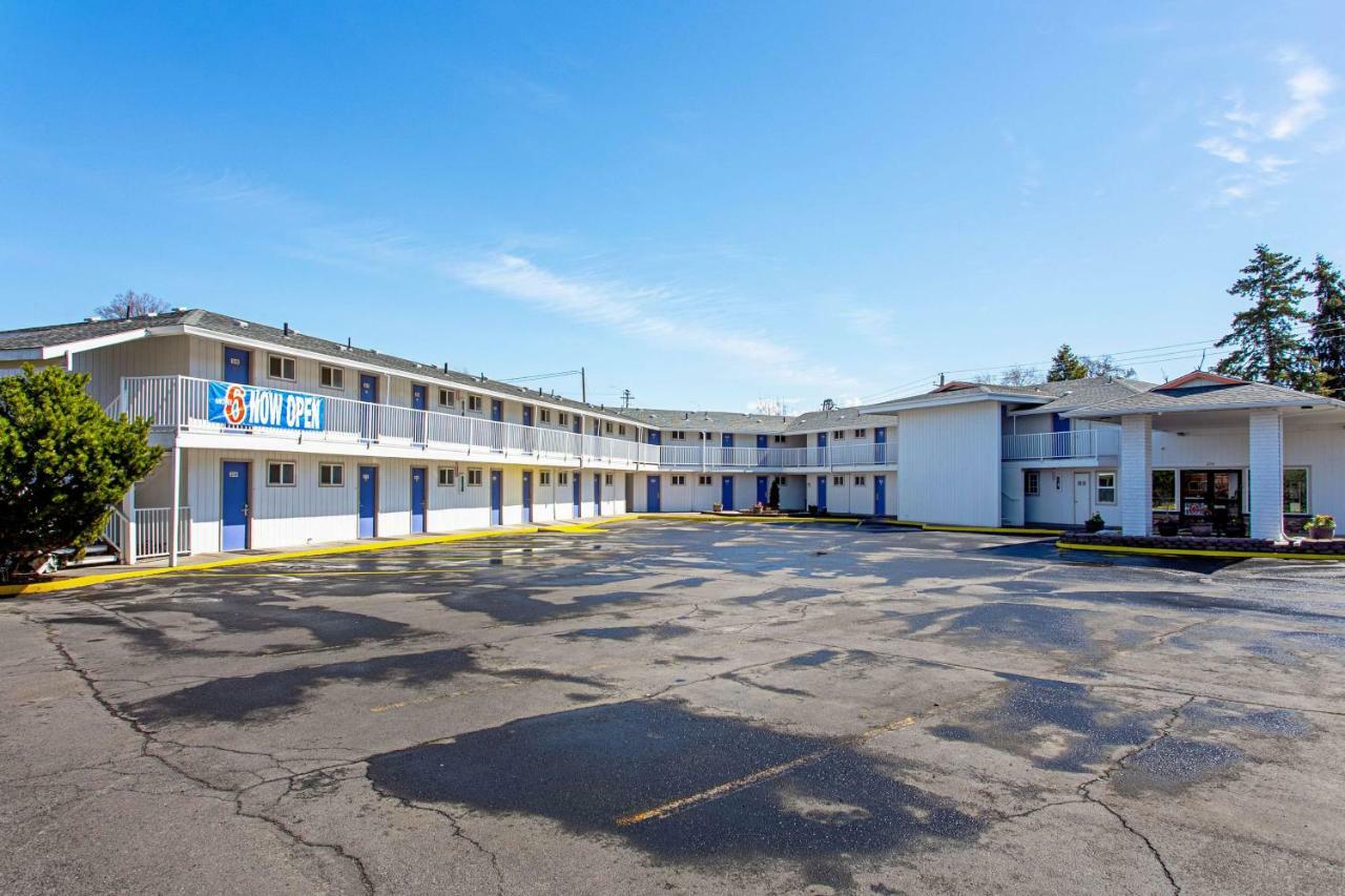 Motel 6 Pendleton, Or - West المظهر الخارجي الصورة