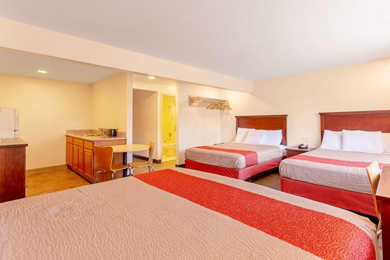 Motel 6 Pendleton, Or - West المظهر الخارجي الصورة