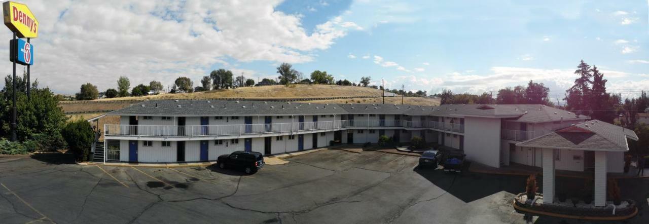 Motel 6 Pendleton, Or - West المظهر الخارجي الصورة